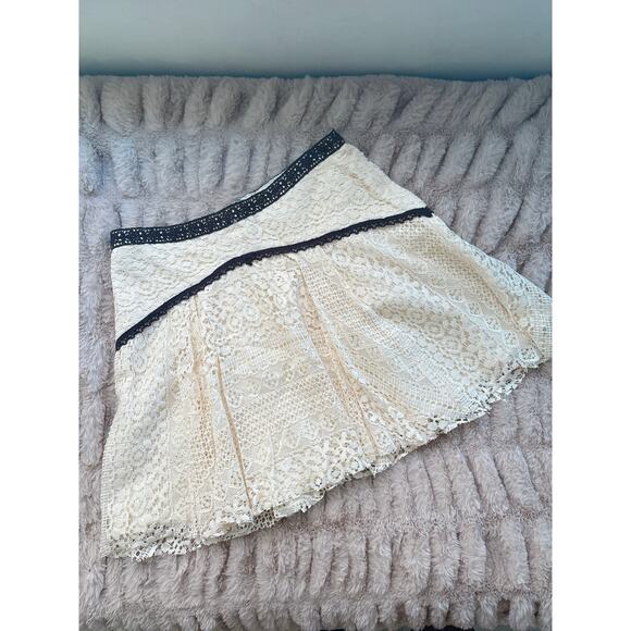 Free People Crochet Lace Mini Tea Skirt Size 0 Apple of My Eye Cream A Line - Picture 3 of 7
